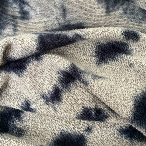 Splendid Tie-Dye Sweater - Picture 5 of 5